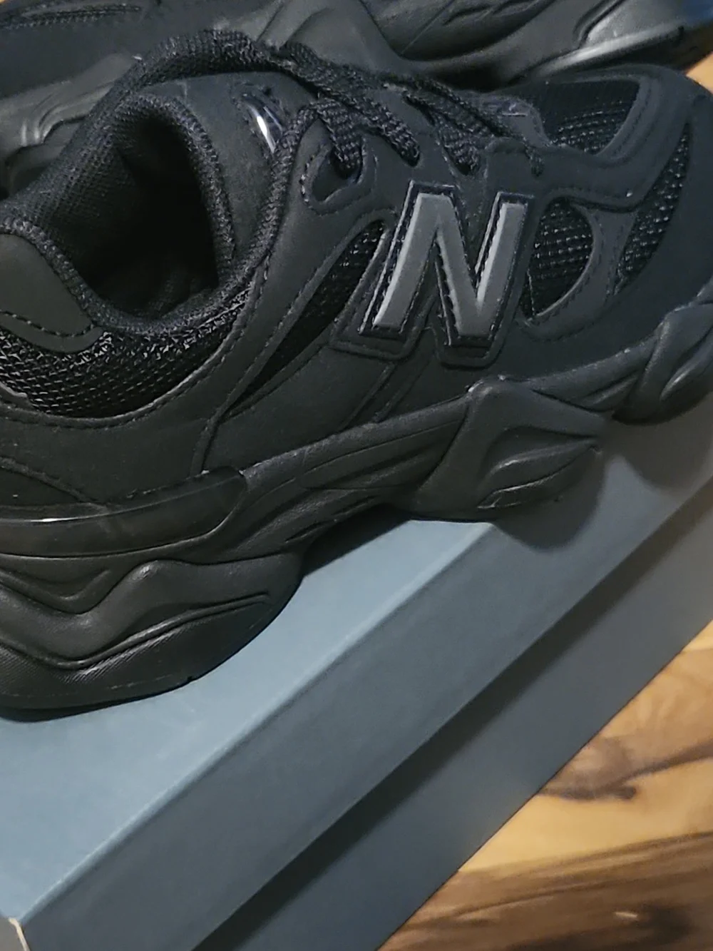 NB 9060 1.5 youth New Balance Boys 9060 Triple Black Mesh Black NEW with box